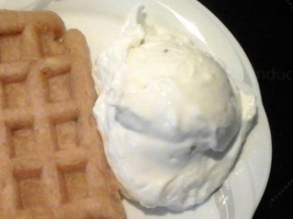 Holunderblüten Quark Eis