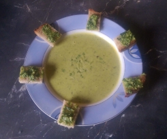 Würziges Bärlauchsüppchen