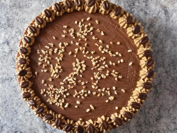 Kaffee-Nuß-Torte