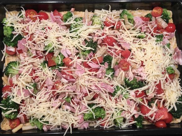 Spargel-Brokkoli-Tomaten-Quiche