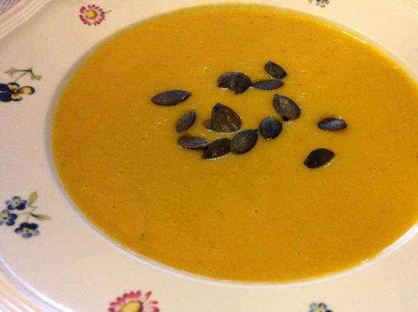 Kürbiskokoscremesuppe (vegan)
