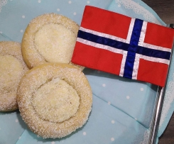 Norwegische Vanilleboller / Skoleboller