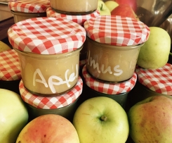 Oma Annemie´s original "Appelmuus" - Apfelmus