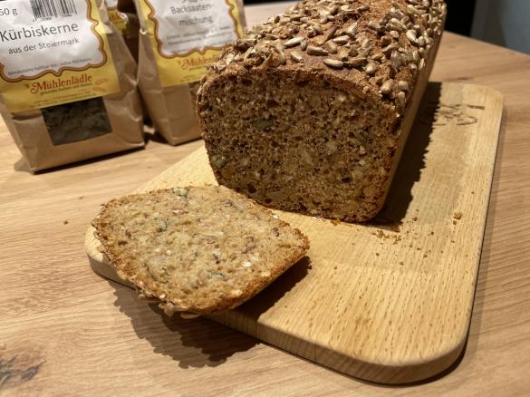 Vollkorndinkelbrot „Nuria“