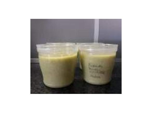 Pastinaken-Zucchini-Kartoffel-Hühnchen-Brei