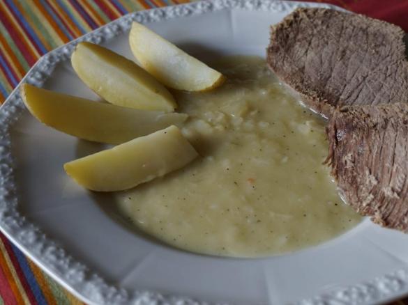 Tafelspitz mit Zwiebelsoße