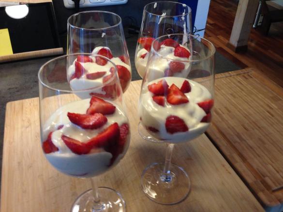 Mascarpone Creme mit Erdbeeren