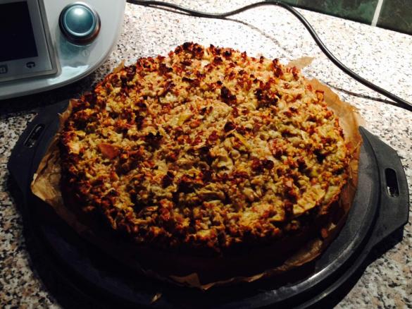 Veganer Apfelkuchen mit Banane und Walnuss