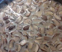 Variation Champignoncremesuppe