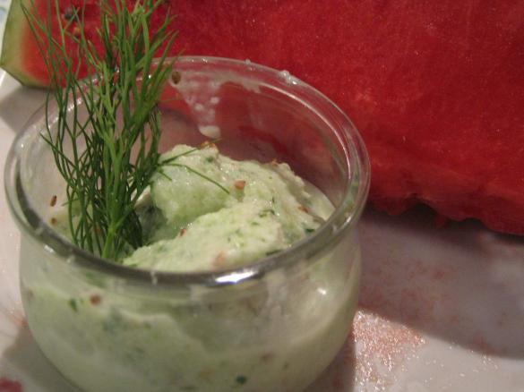 Gurken-Dill-Eis aus dem Spreewald