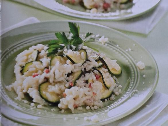 Zucchinirisotto mit Speck