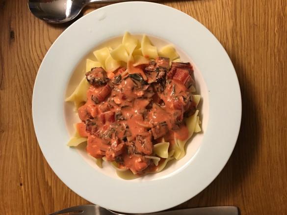 Mangold in Schafskäse-Sauce