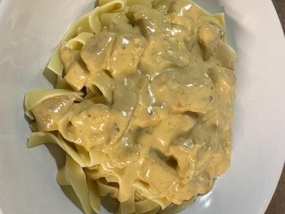 Senfrahm-Geschnetzeltes