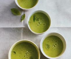 Grüne Sommersuppe
