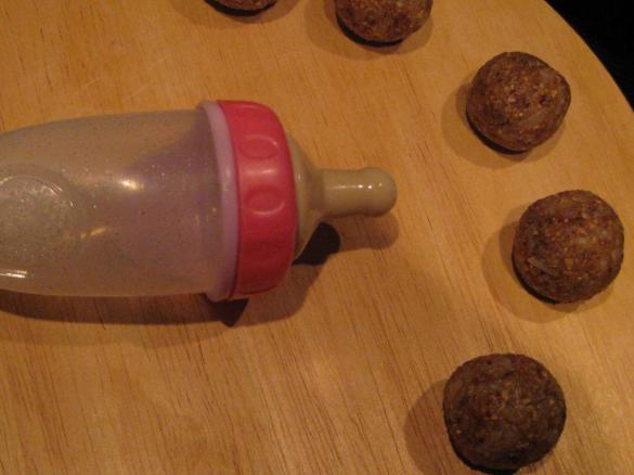 Stillkugeln Milchbildungskugeln Energiekugeln - vereinfacht