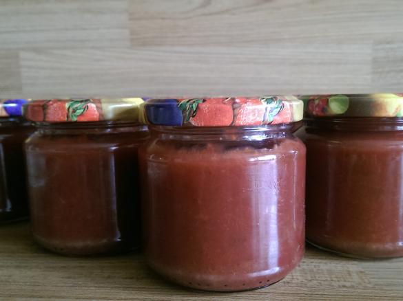 Nektarinen - Pflaumenmus mit Schuss