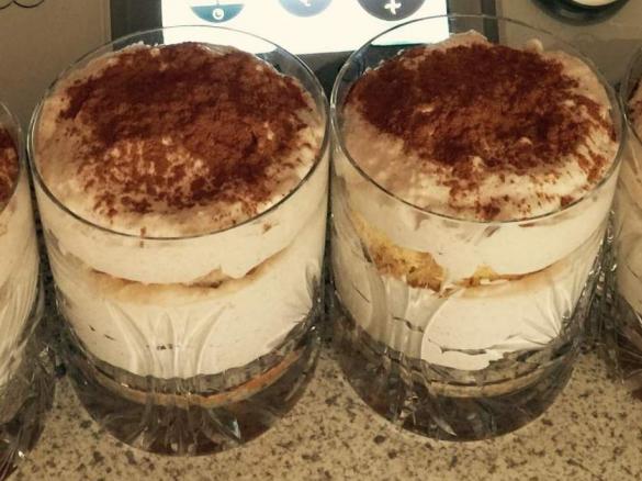 Apfeltiramisu im Glas