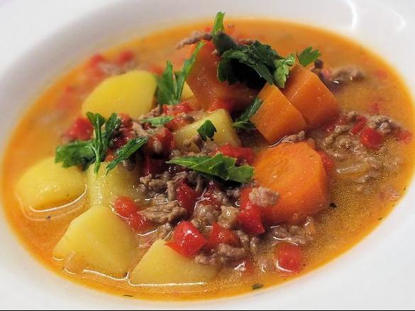 Hackfleisch Bauern-Eintöpfchen