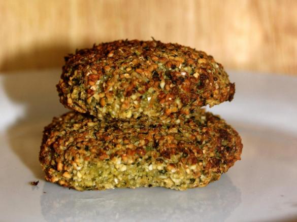 Brokkoli falafel (vegan und glutenfrei)