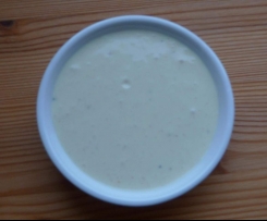 Variation von Mayonnaise vegan