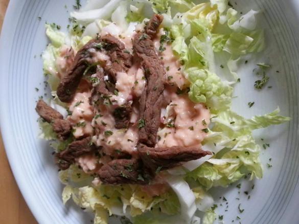 Chinakohlsalat mit Rindfleisch (WW Sattmacher)