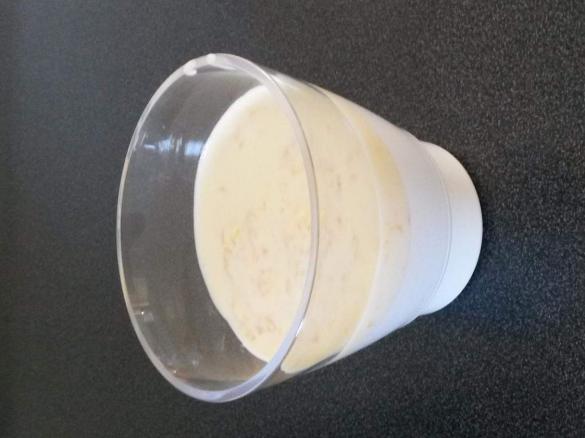 Quarkspeise mit Pfirsich