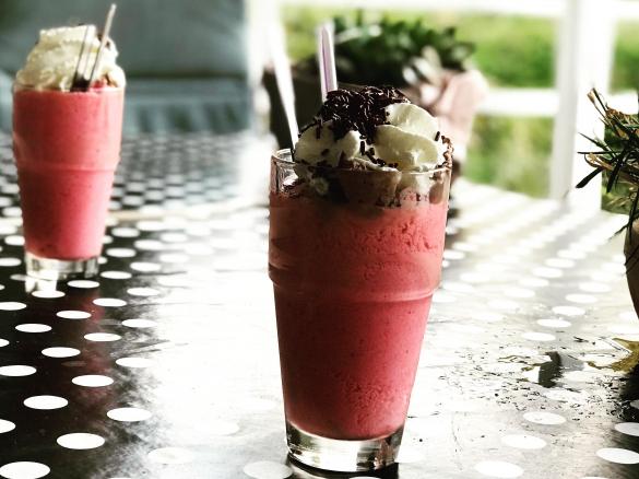 Erdbeer-Schoko-Milchshake