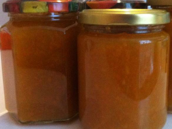 Rhabarber-Möhren-Konfitüre