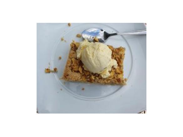 Glücksmixer kleiner Apfel-Mandel-Kuchen