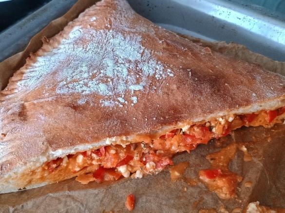 Griechisches Fladenbrot (gefüllt)