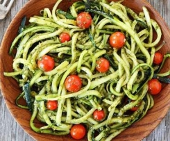 Variation von Sommernudeln - Sommerspaghetti Lchf