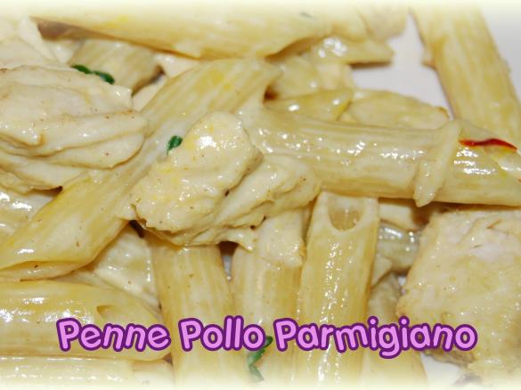 Penne Pollo Parmigiano- Hähnchenbrust in Parmesan-Sahne Sauce