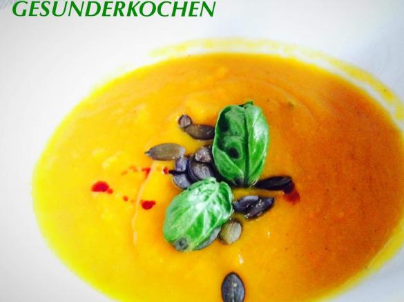 Karotten - Mango - Suppe mit Chili