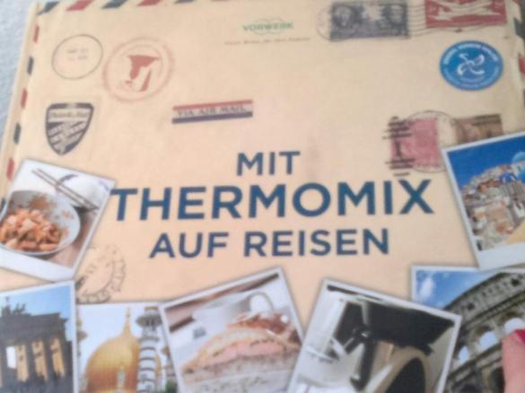 Hörnchen mit Wildrosen-konfitüre(Rogaliki)