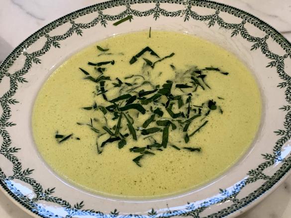 Ayurvedische Zucchinisuppe