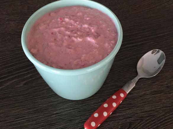 Bircher Müsli mit Himbeeren