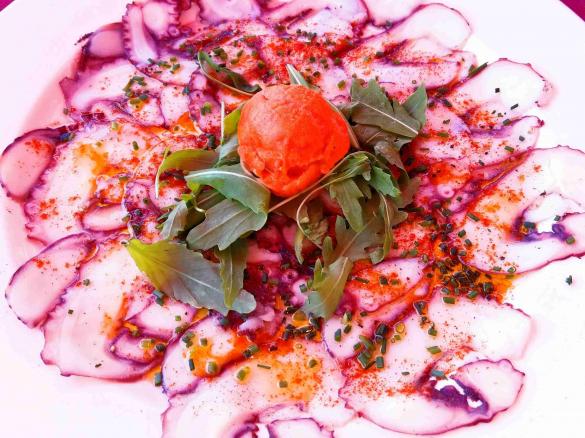 Paprikasorbet für Pulpocarpaccio