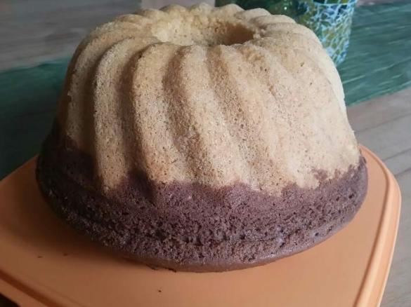 Saftiger Zebrakuchen oder Marmorkuchen