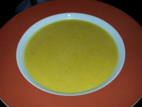 Beschwipste Kürbis-Creme-Suppe
