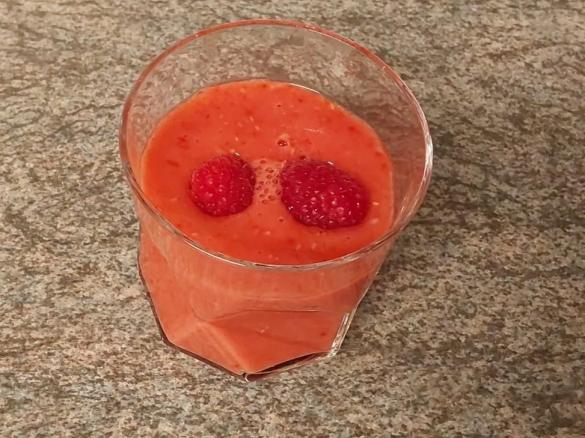 Himbeer- Bananen- Frühstückssmoothie