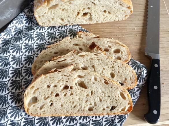 Frühlingsbrot mit Buttermilch