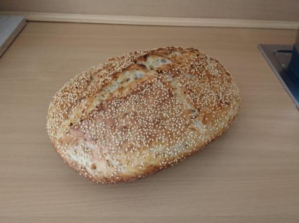 Zwiebelbrot mit Sonnenblumenkernen