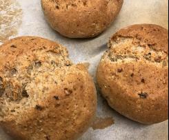 Roggenbrötchen mit Kürbiskernen