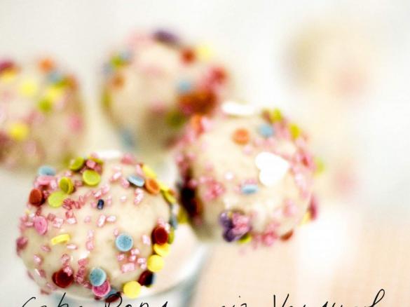 Apfel-Möhren Cake Pops zu Ostern