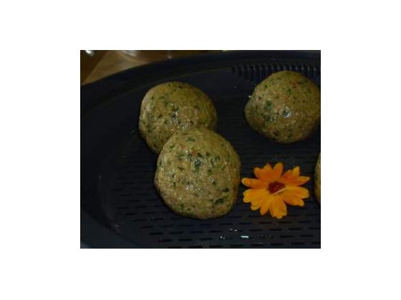 Wildkräuterknödel