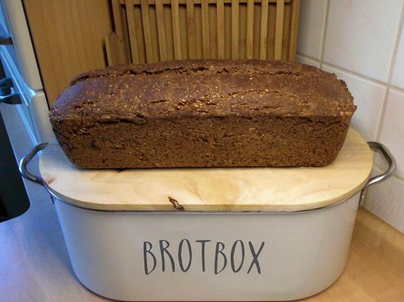 Schwarzbrot a la Helma