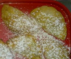 Mandel-Blätterteigtaschen