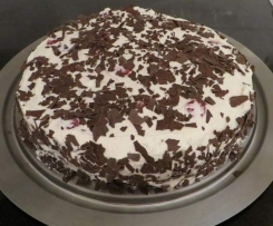 Schnelle Schwarzwälder-Kirsch-Torte