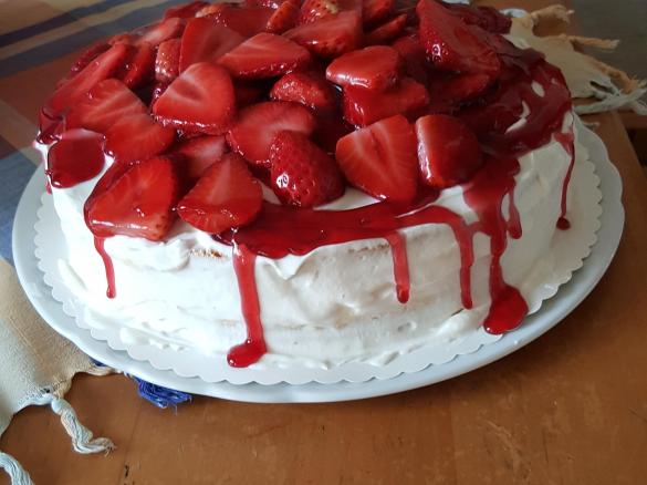 Erdbeer-Pfirsichtorte