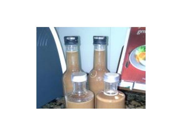 Variation von After Eight Likör